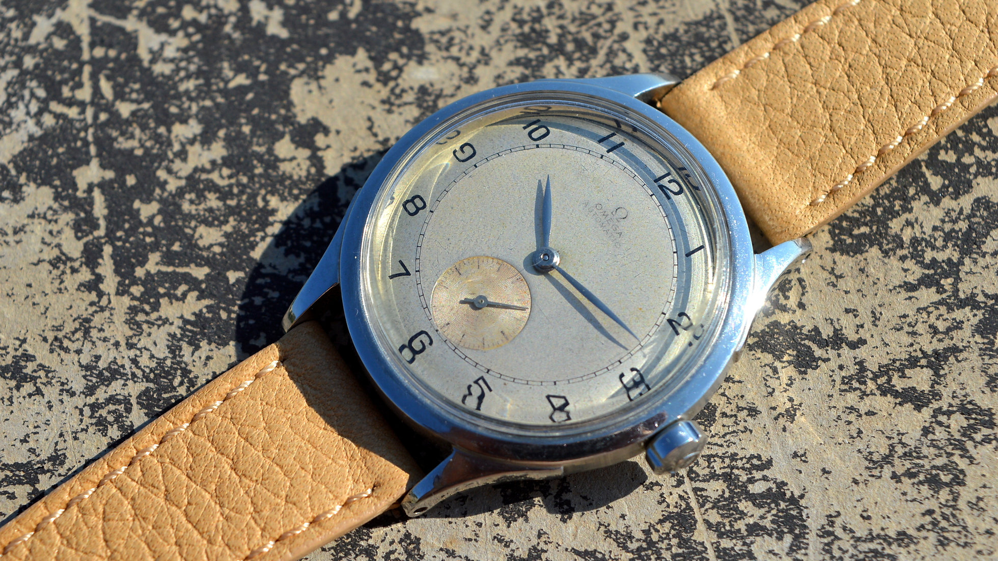Omega Omega Mens Vintage Jumbo Size 2374 Cal. 30.10 RA PC Chronosect