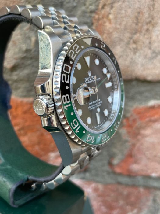 Orologi e non solo Verona discover the offers on Chronosect